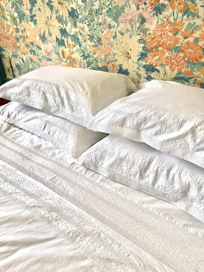 L'Hotel De Herce Chambre D'Hote Mayenne Exteriör bild
