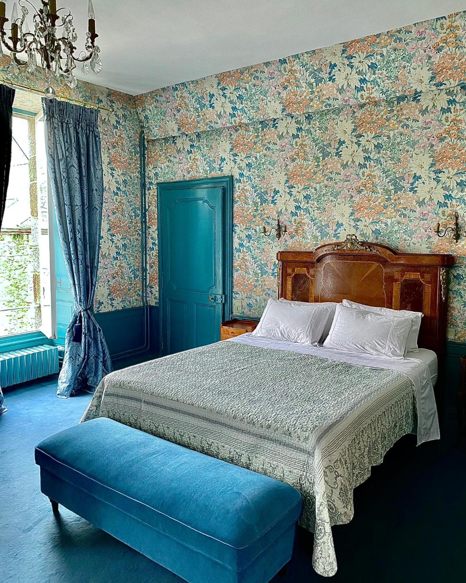 L'Hotel De Herce Chambre D'Hote Mayenne Exteriör bild